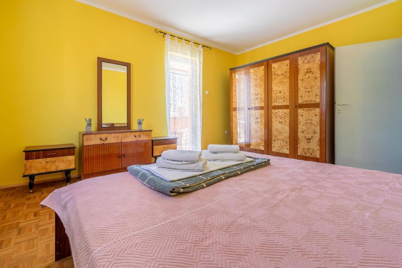 Apartment Mira Crikvenica Esterno foto