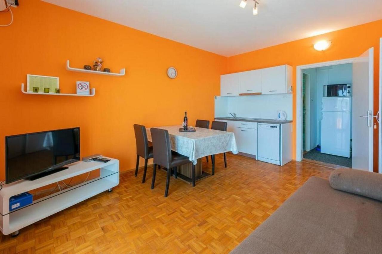 Apartment Mira Crikvenica Esterno foto